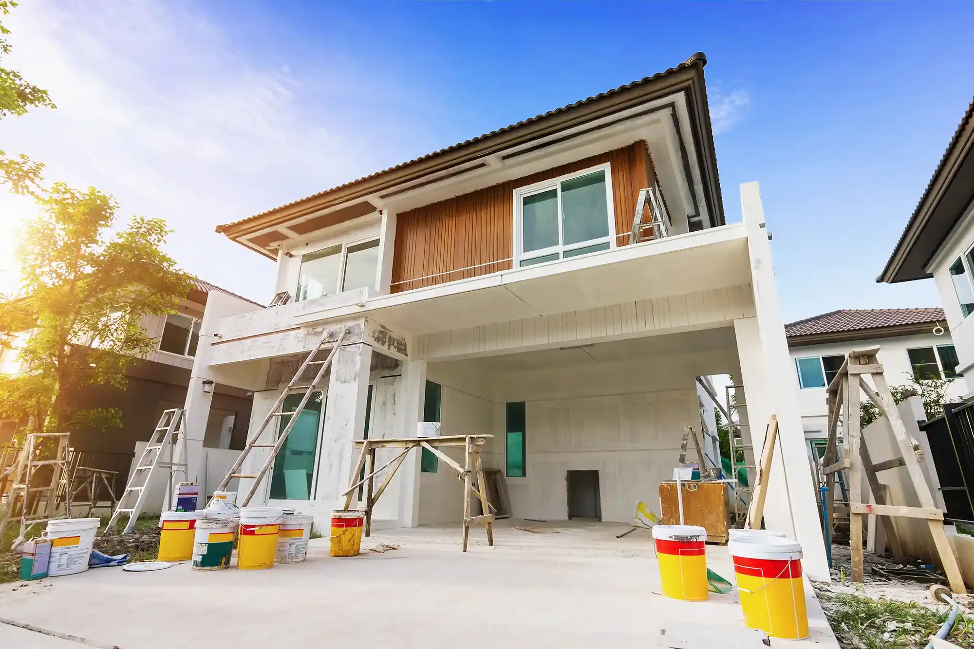 Time, weather, and wear can take a serious toll on your property’s exterior. At Tekno Construction, we specialize in restoring buildings to their original charm and structural integrity. Serving residential and commercial properties across NYC, we combine expert craftsmanship with high-quality materials to revitalize exteriors and extend their life — all while maintaining compliance with local building codes.