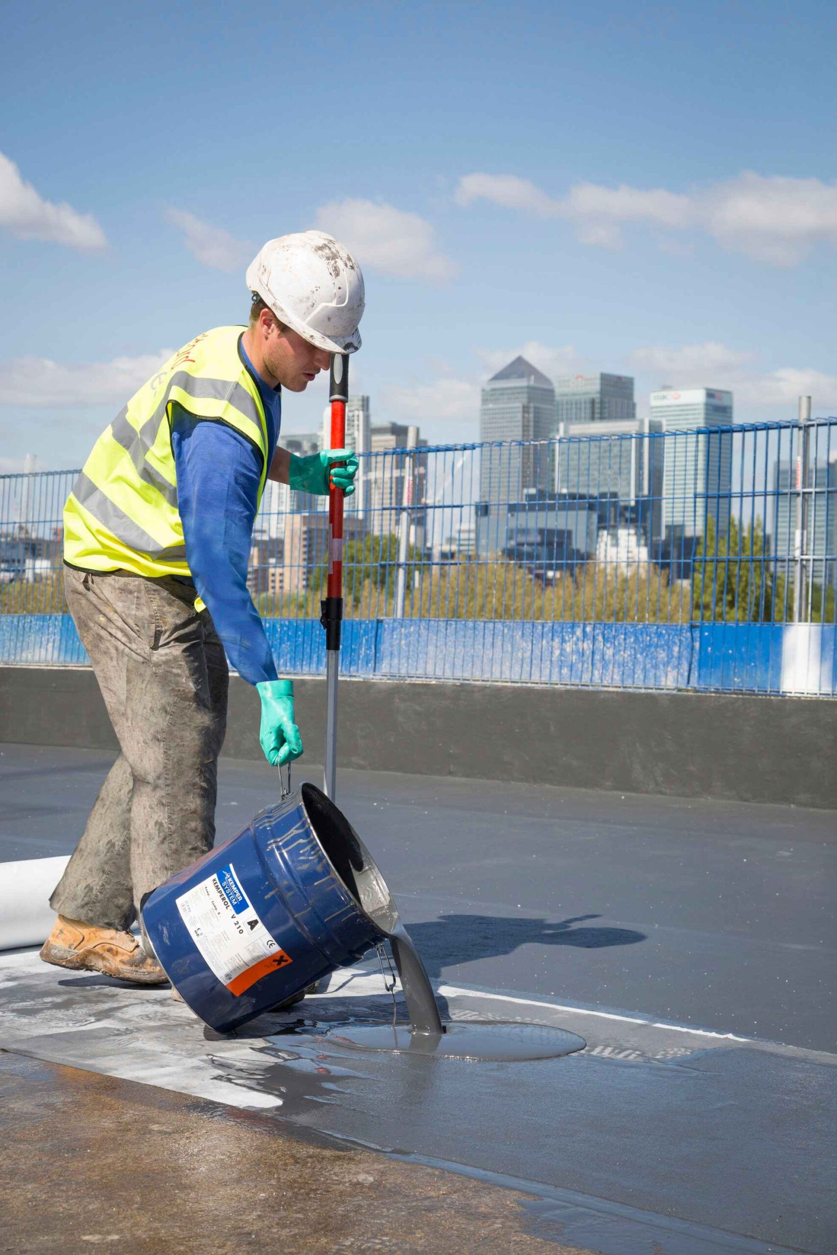 Water infiltration can silently destroy your building’s structure, cause mold growth, and lead to expensive repairs. At Tekno Construction, we provide advanced waterproofing solutions for residential and commercial properties across New York City. Our expert team ensures your foundation, walls, and roofs stay dry, secure, and structurally sound—season after season.
